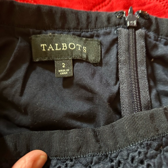 Talbots Navy Pencil skirt with flower embellishments- size 2 - Picture 2 of 8